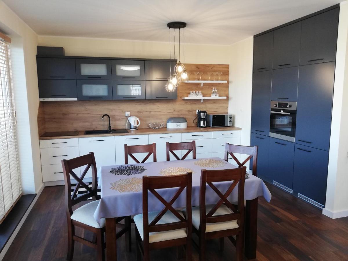 Apartament 80M2 Z 70M2 Tarasem -W Pelni Wyposazony - Wyjatkowe Centrum Miasta Wloclawek Exterior photo