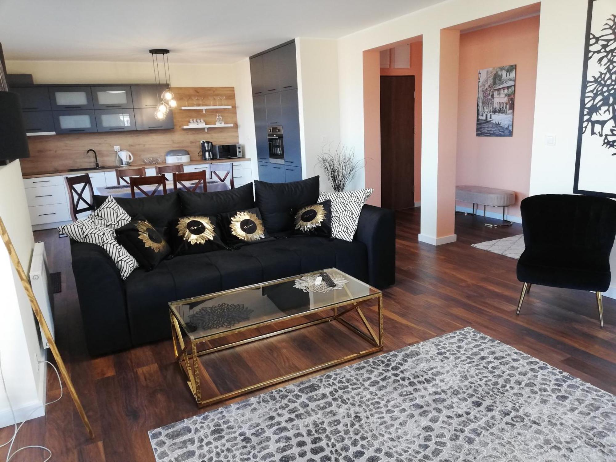 Apartament 80M2 Z 70M2 Tarasem -W Pelni Wyposazony - Wyjatkowe Centrum Miasta Wloclawek Exterior photo